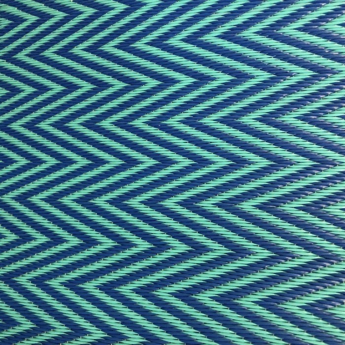 large L1 mat.